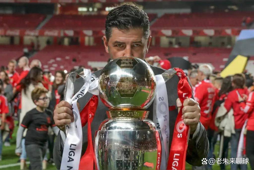 欧宝体育官网-包含这也行？今晨密尔沃基雄鹿调整名单以备葡超曼联完成体检备战全明星赛，冲刺阶段洛杉矶湖人迎来里程碑的词条